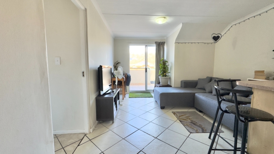 To Let 1 Bedroom Property for Rent in Whispering Pines Western Cape